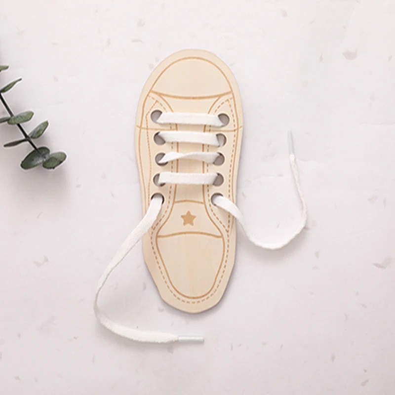 

1 Piece Kids Cute Wooden Shoes Puzzles Toys Children Montessori Early Learning Tie Shoelaces Puzzles Wood Beads Lacing Board