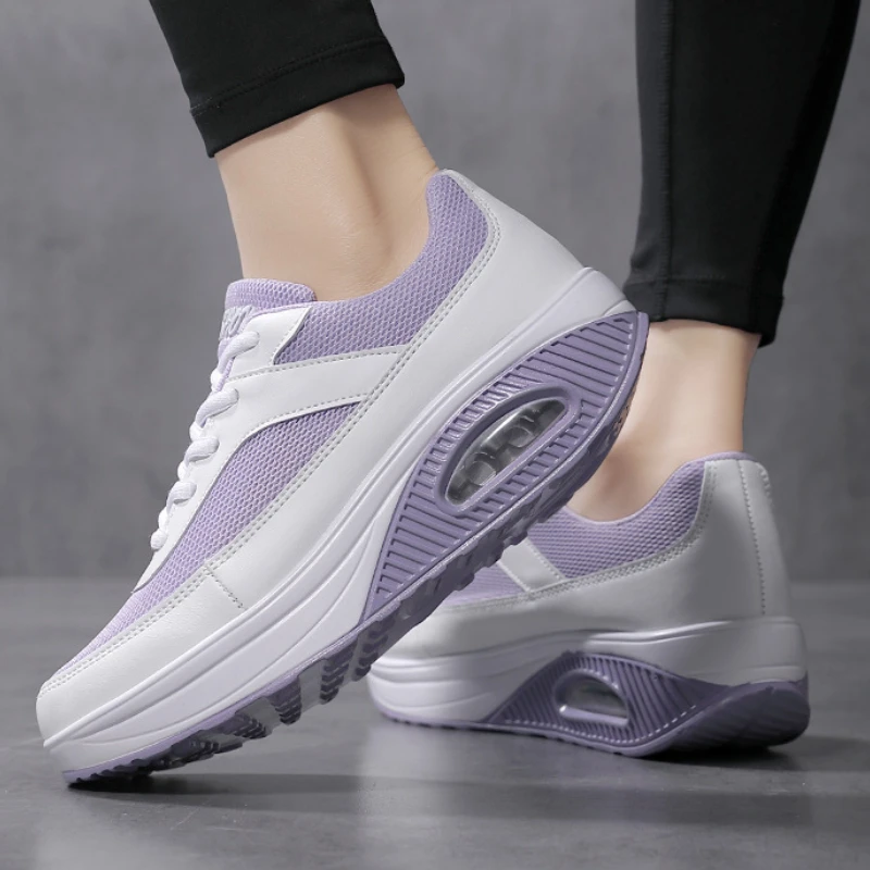 Women's Chunky Sneakers Cushioned Air Cushion Impact Resistant Training Footwear Cotton Lace Up Soft Travel Holiday Casual Shoes