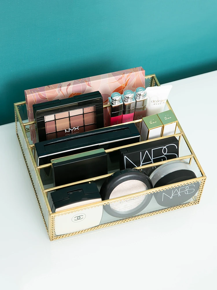 

Gold Makeup Storage Box Desktop Cosmetic Storage Box Dustproof Jewelry Storage Box