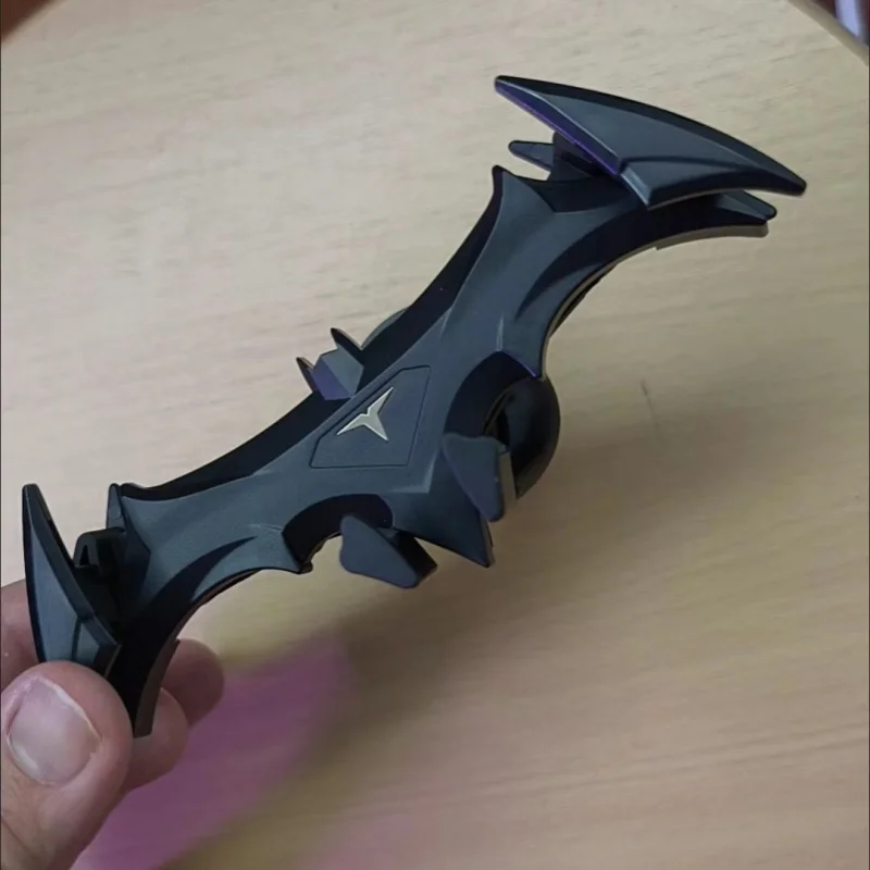 Высокое качество 2025 Batman с гравитационной пряжкой автомобильный держатель для