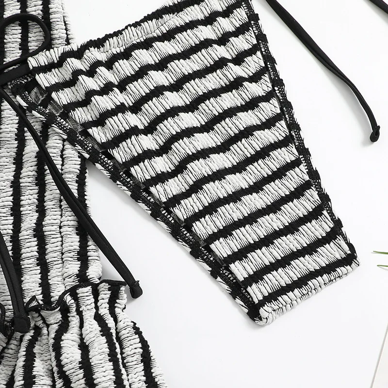 Рисунок 6 - Женский треугольный комплект бикини из 3 предметов