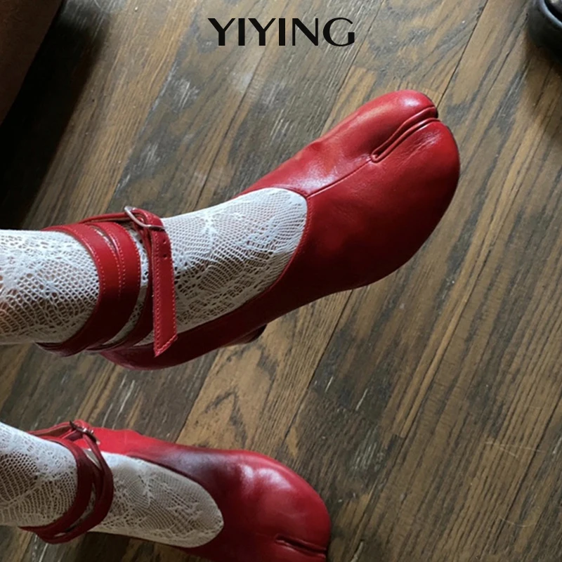 2023 Vintage Spring Fashion Slipt Toe Women Pumps Chunky Round Strap Buckle High Heels Red Leather Brand Design Shoes Women