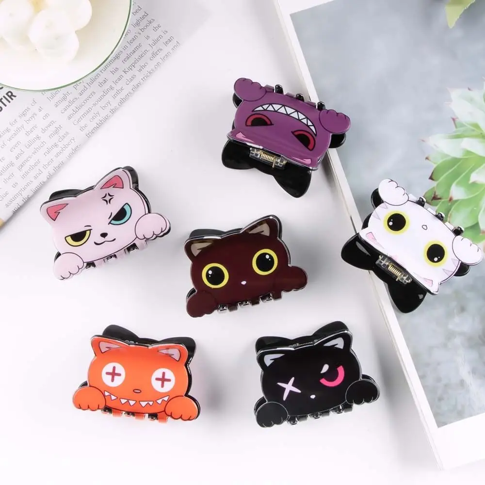 

Acrylic Cat Hair Claw Fashion Cartoon Evil Face Animals Shark Clip Ponytail Holder Mid Size Cartoon Hair Clips Daily