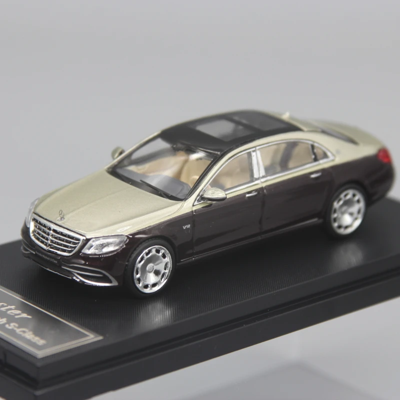 

Master RV 1:64 sports car model S-class Maybach Maybach S600 two-color S650 suitable for Mercedes-Benz