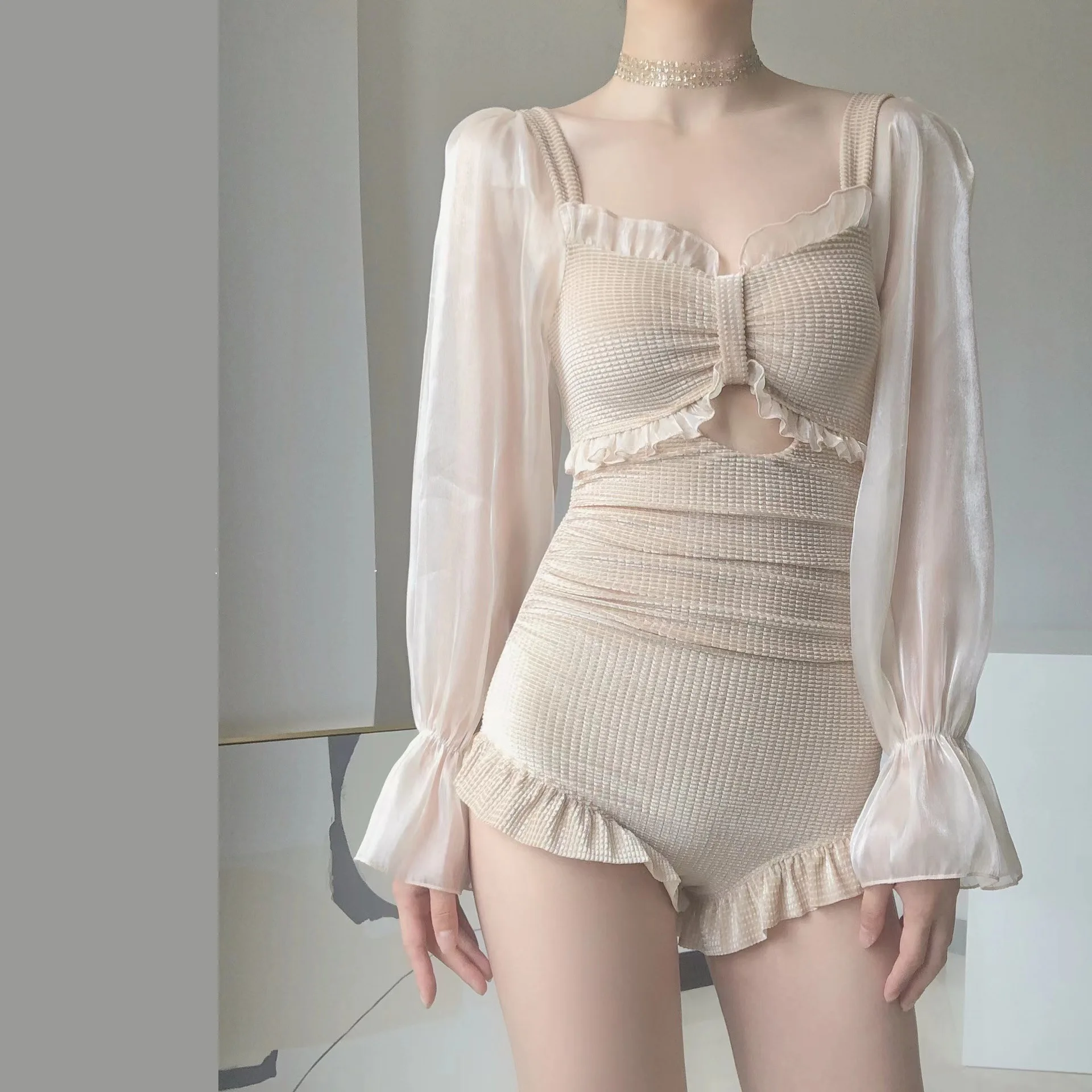 

Women's Hot Spring Bikini Swimsuit Conservative Fairy Korean One-piece Long-sleeved Skinny Student Girls Bikini Swimwear