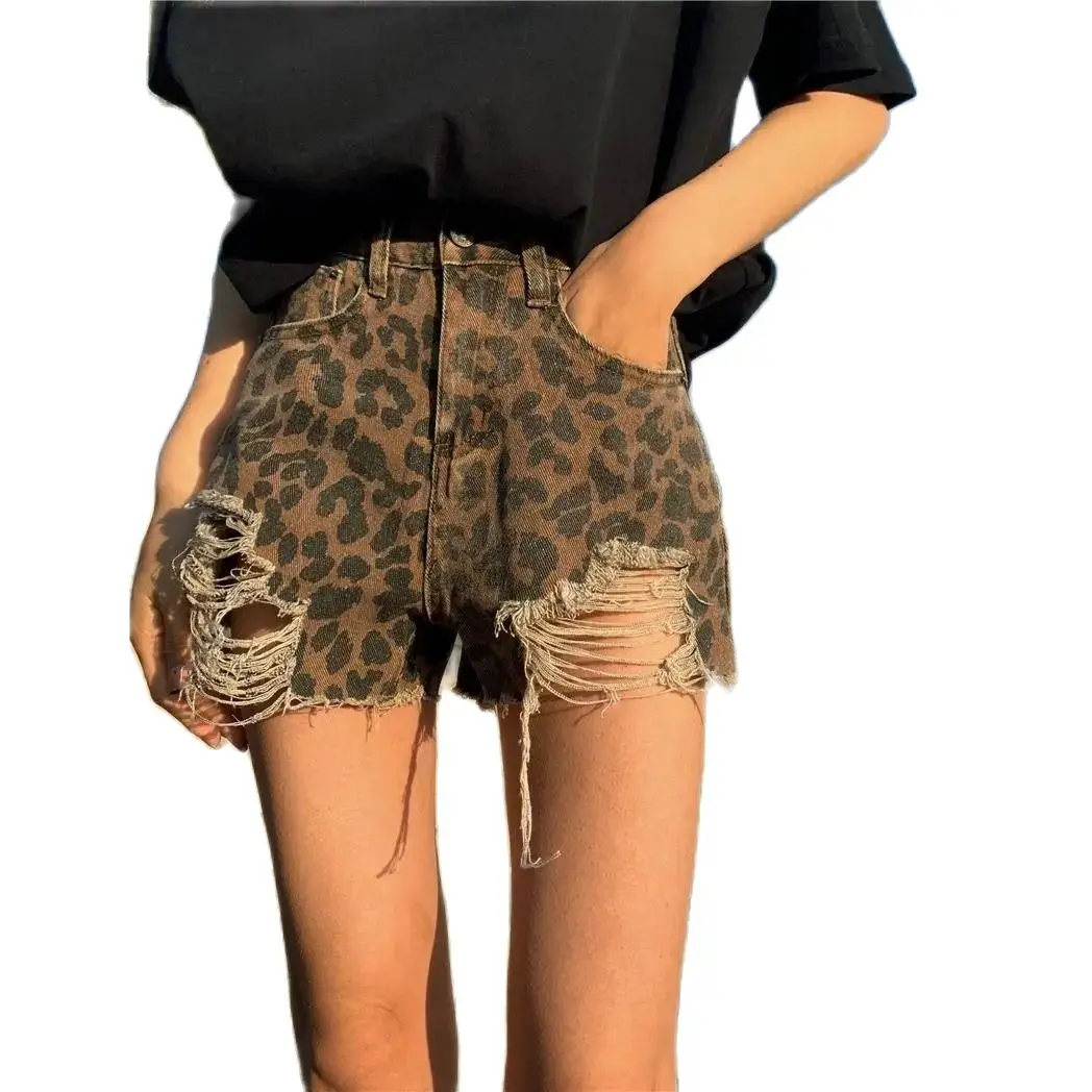

Sexy high waist pierced leopard print denim shorts women's new straight hot shorts summer clothes P3 714