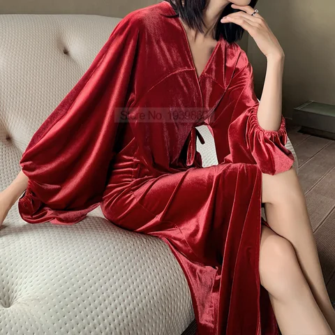 Длинные велюровый халат для женщин - купить недорого