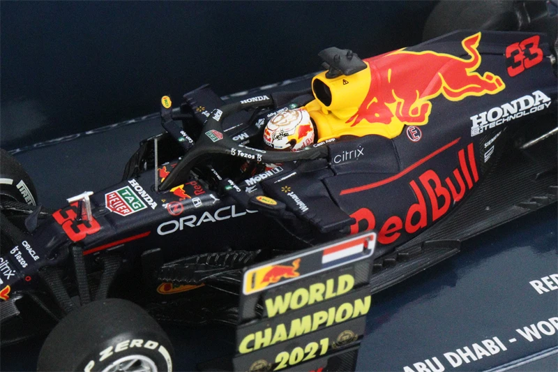 MINICHAMPS 1:43 2021 F1 RB HONDA RB16B MV33 WINNER ABU DHABI W/PITBOARD Diecast Model Car | Railed/Motor/Cars/Bicycles