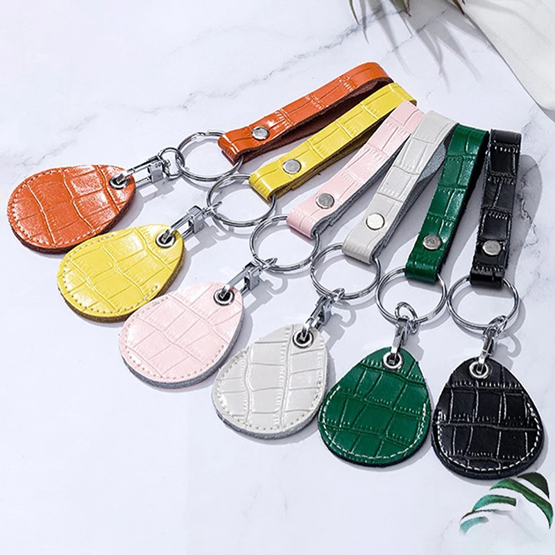 

Leather Access Card Cover Keychain Pocket Bus Card Keychains Mobile Phone Bag Car Pendant Key Ring Gift Accessories Key Chain