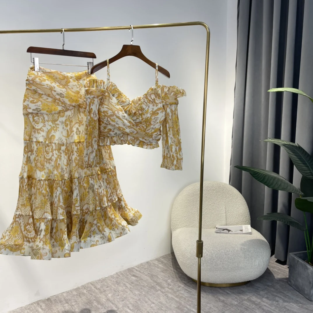 

Yellow Camisole Suits 2022 Summer Laides Top Quality Paisley Print Frill Ruffle Off The Shoulder Tops Skirts Sets
