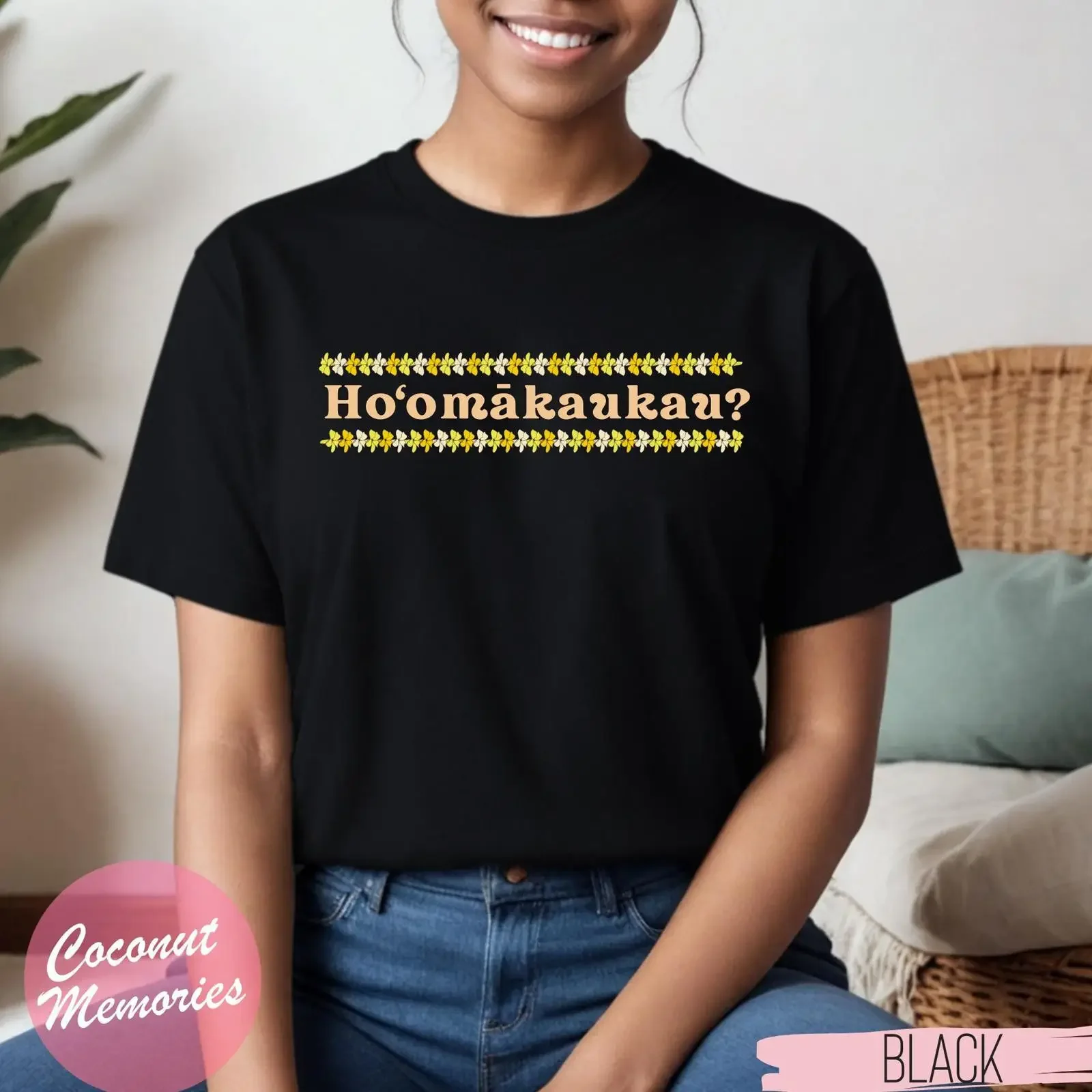 Фото Футболка Hoʻomākaukau с цветком пуакеникени, гавайская, для учителей куму-хулы, с надписью на гавайском языке, повседневная, винтажная, с эффектом потертости, унисекс №1
