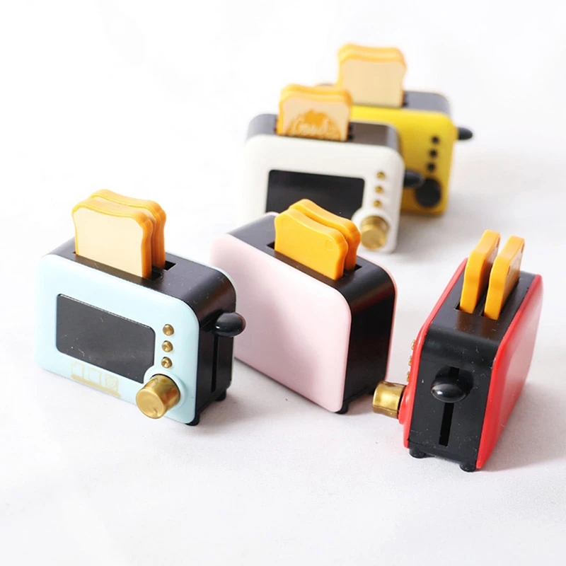 

1pcs 1:12 Scale Dollhouse Mini Bread Machine With Toast Miniature Cute Decorations Toaster Dollhouse Kitchen Accessories
