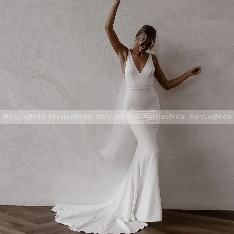 

Sexy Mermaid Wedding Dresses Sleeveless V-neck robe de mariage 2022 Open Back Lace Bridal Gowns Sweep Train Beach Wedding Gowns