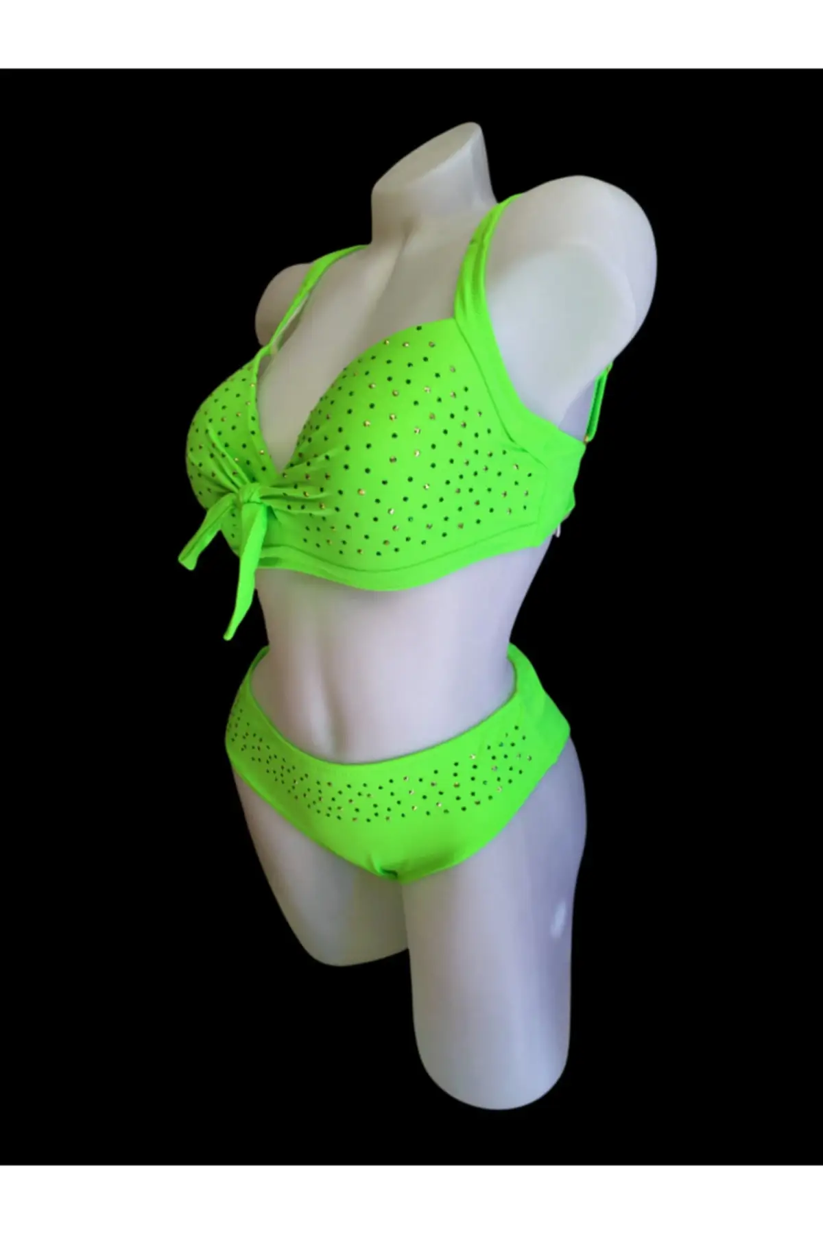 Рисунок 3 - Женские бикини Бикини Комплект