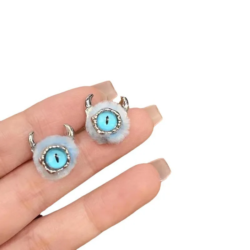 E089 Милые синие плюшевые серьги Глаз дьявола маленькие серьги-монстры модные