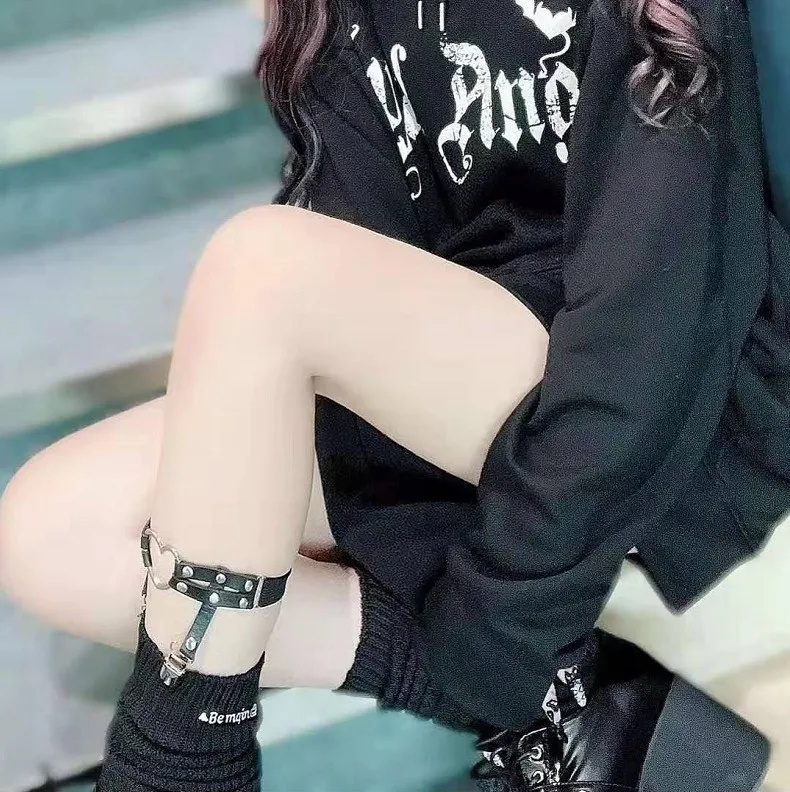 Japanese Style Love Leg Ring Sexy Socks Letter Black and White Embroidery Mid-Calf Length Loose Socks Fashion Socks for Girls