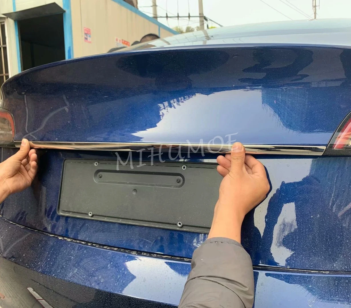 

Stainless Steel Trunk Tail Gate Strips Trims Molding For Tesla Model 3 2018 2019 2020 2021