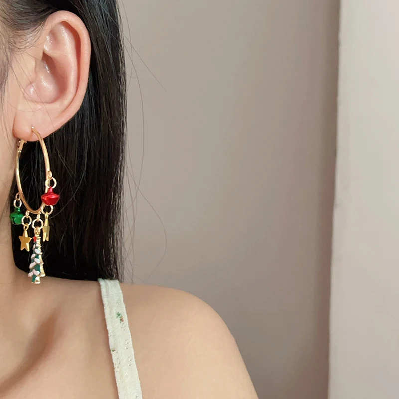 Женские круглые серьги-кольца с Санта-Клаусом