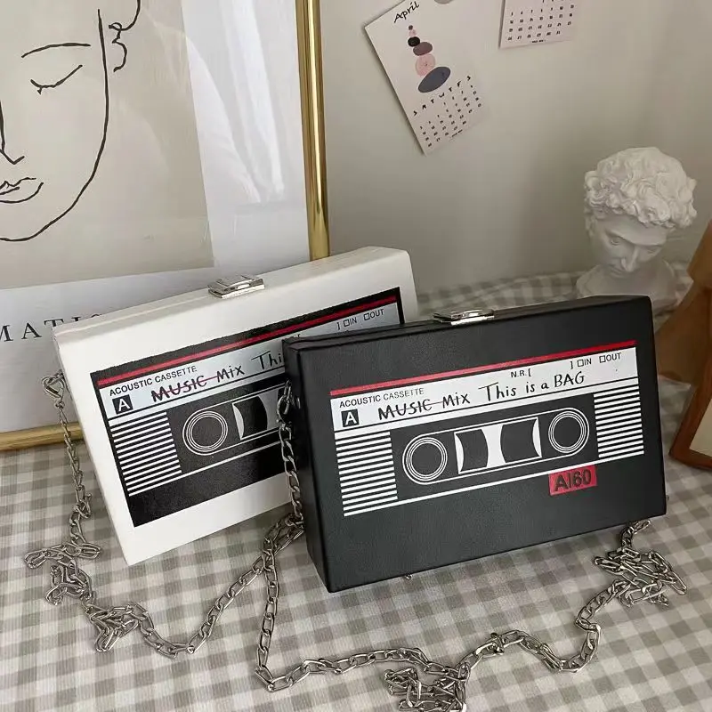 

Женская сумка на ремне в стиле ретро с принтом в виде ленты, женская сумка в иностранном стиле, Корейская версия, маленькая квадратная сумка ...