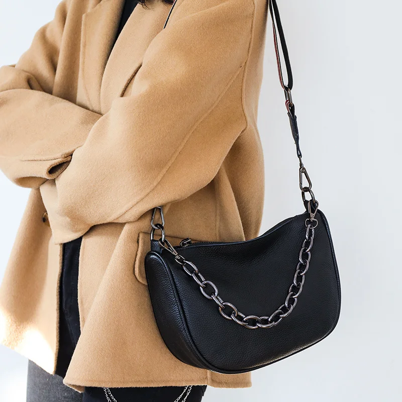 

Женская сумка-мессенджер из 100% воловьей кожи, на цепочке, с широким ремешком