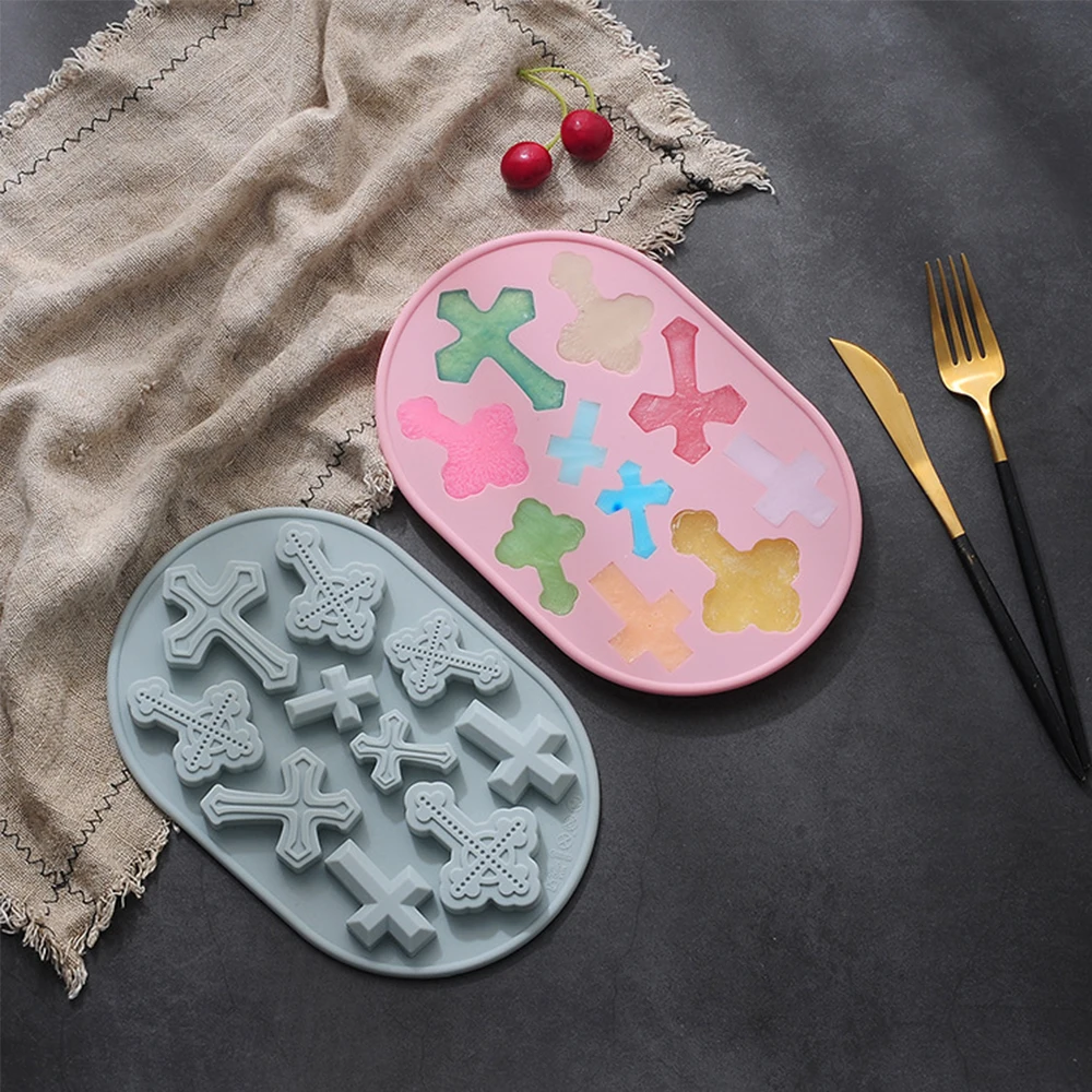 

Cross Silicone Mold Love And Redemption Retro Crucifixion DIY Necklace Pendant Epoxy Resin Glue Model Baking Fondant Mold