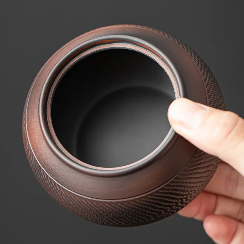 Чайная банка ручной работы из фиолетовой керамики