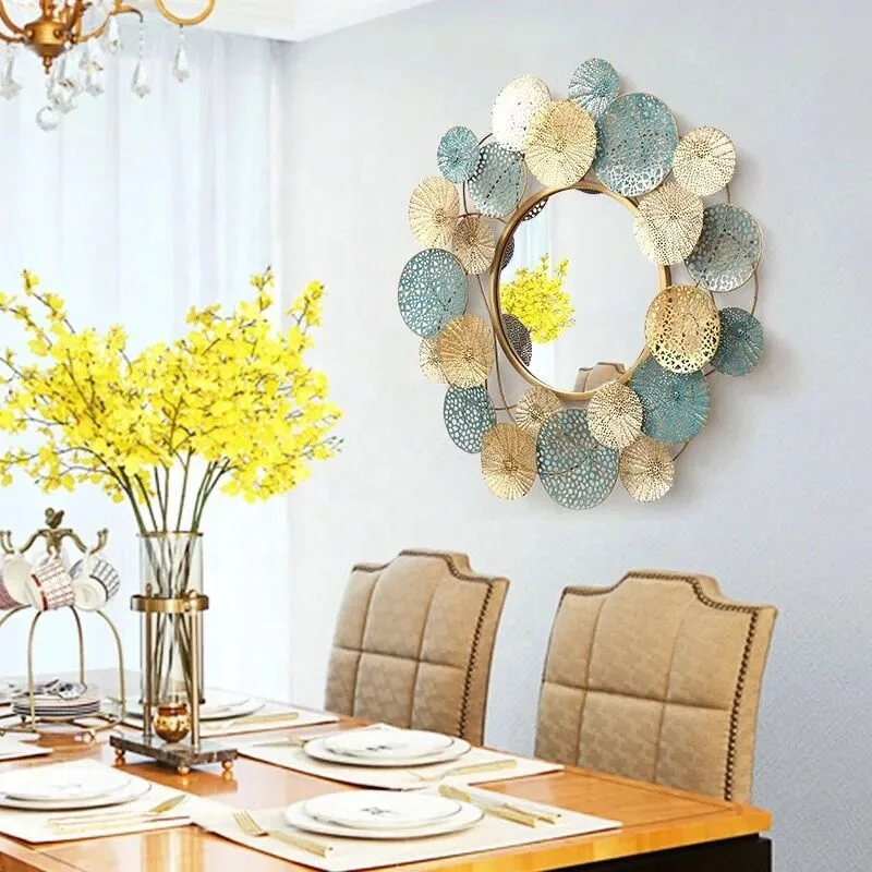 

Wrought Iron Hollow Luxury Creative Retro Living Room Metal Sculpture Art Mirror