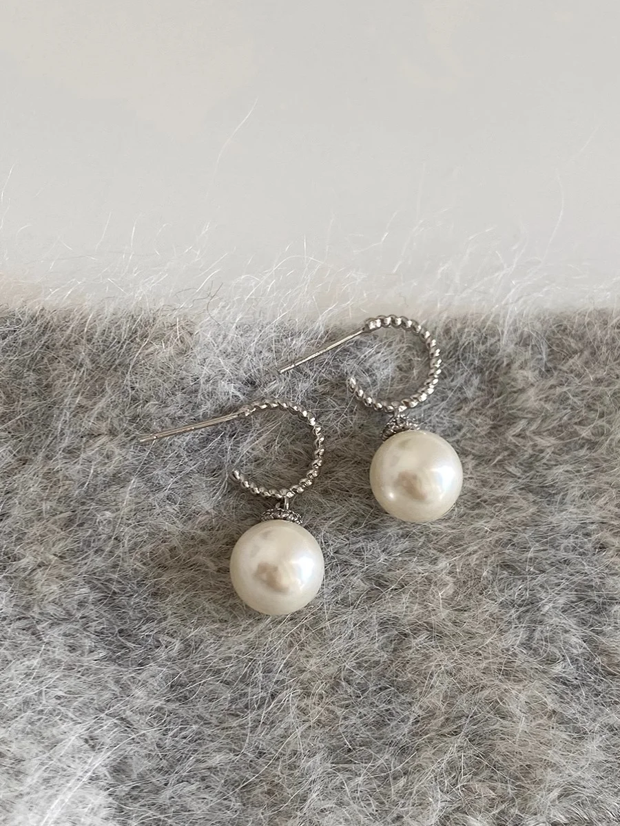 Париж [] железная поцелуйка жемчужный крючок для ушей искусственные роскошные