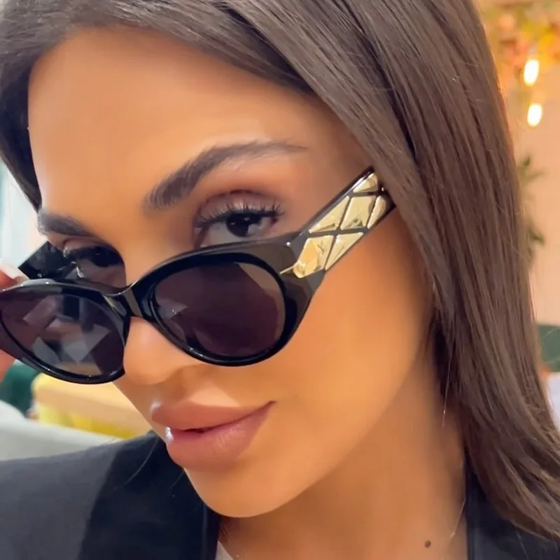 Очки солнцезащитные женские винтажные овальные в оправе кошачий глаз