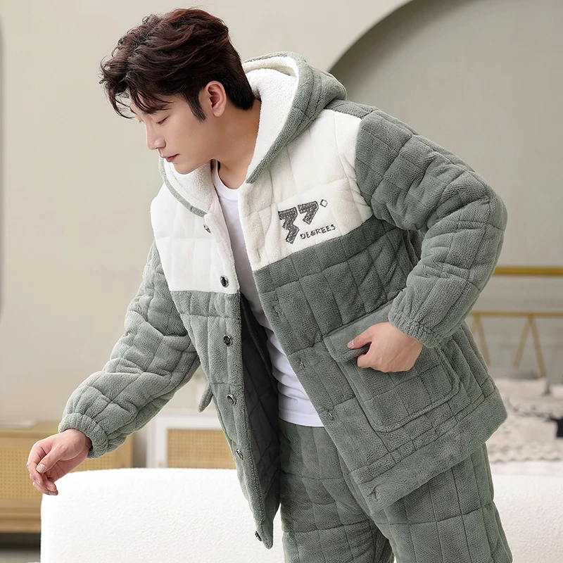 Мужские пижамы на осень и зиму флисовой подкладке утолщенная трехслойная куртка