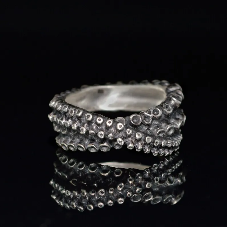 

Octopus Ring, Silver Tentacle Ring, OctopusME, Octopus Jewelry - Crossover Tentacle Ring