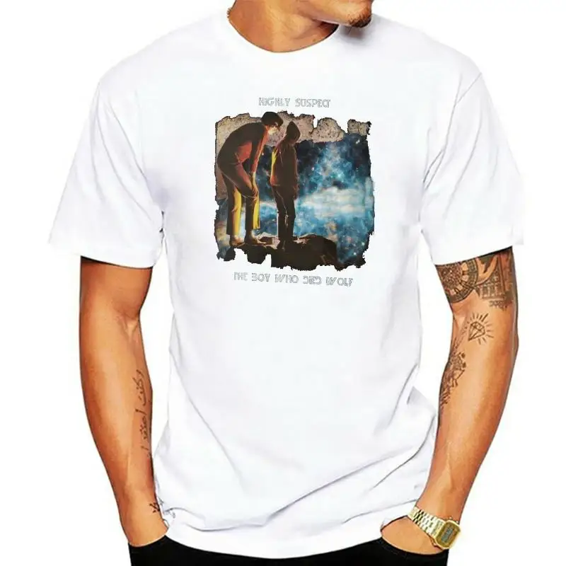 

Модная футболка с коротким рукавом и надписью «человек с сильным подозрением»