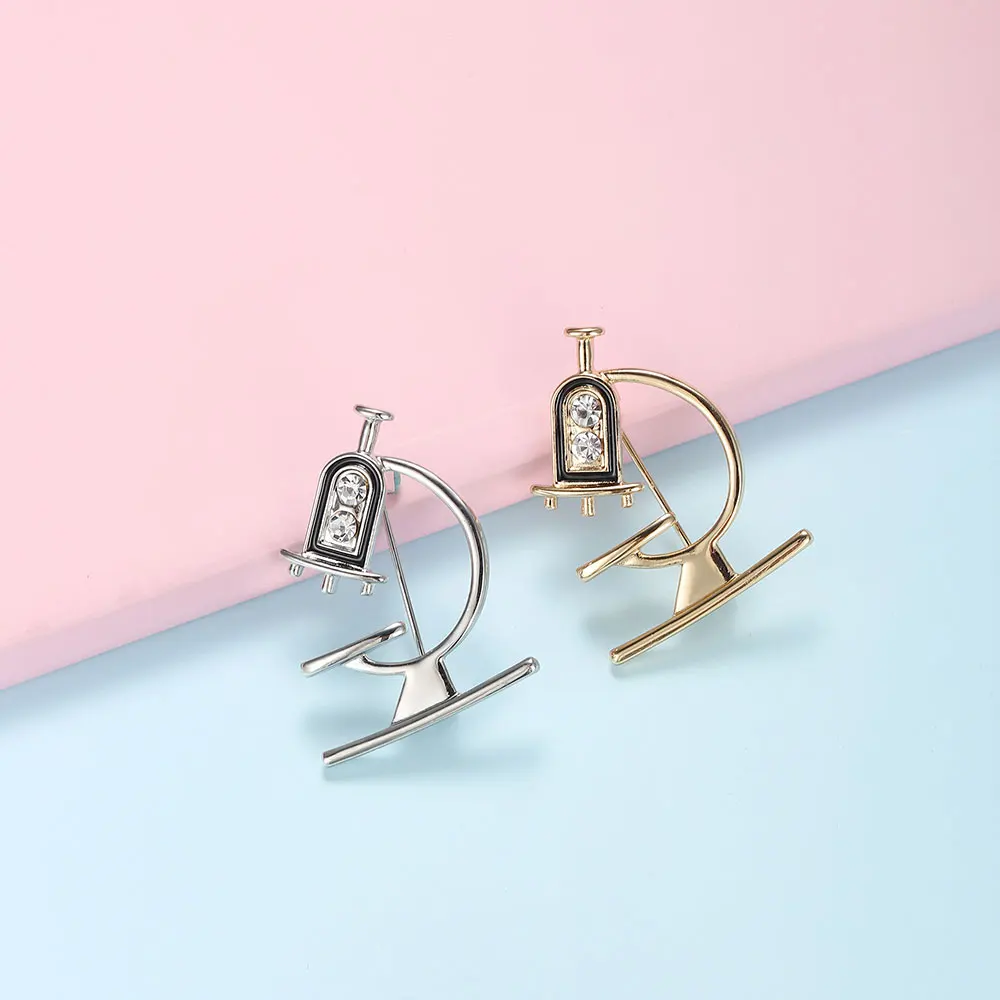 Fashion Classic Golden Alloy Microscope Medical Brooch Inlaid Natural Zircon Crystal Quality Lapel Pins Badge Jewelry For Doctor | Украшения