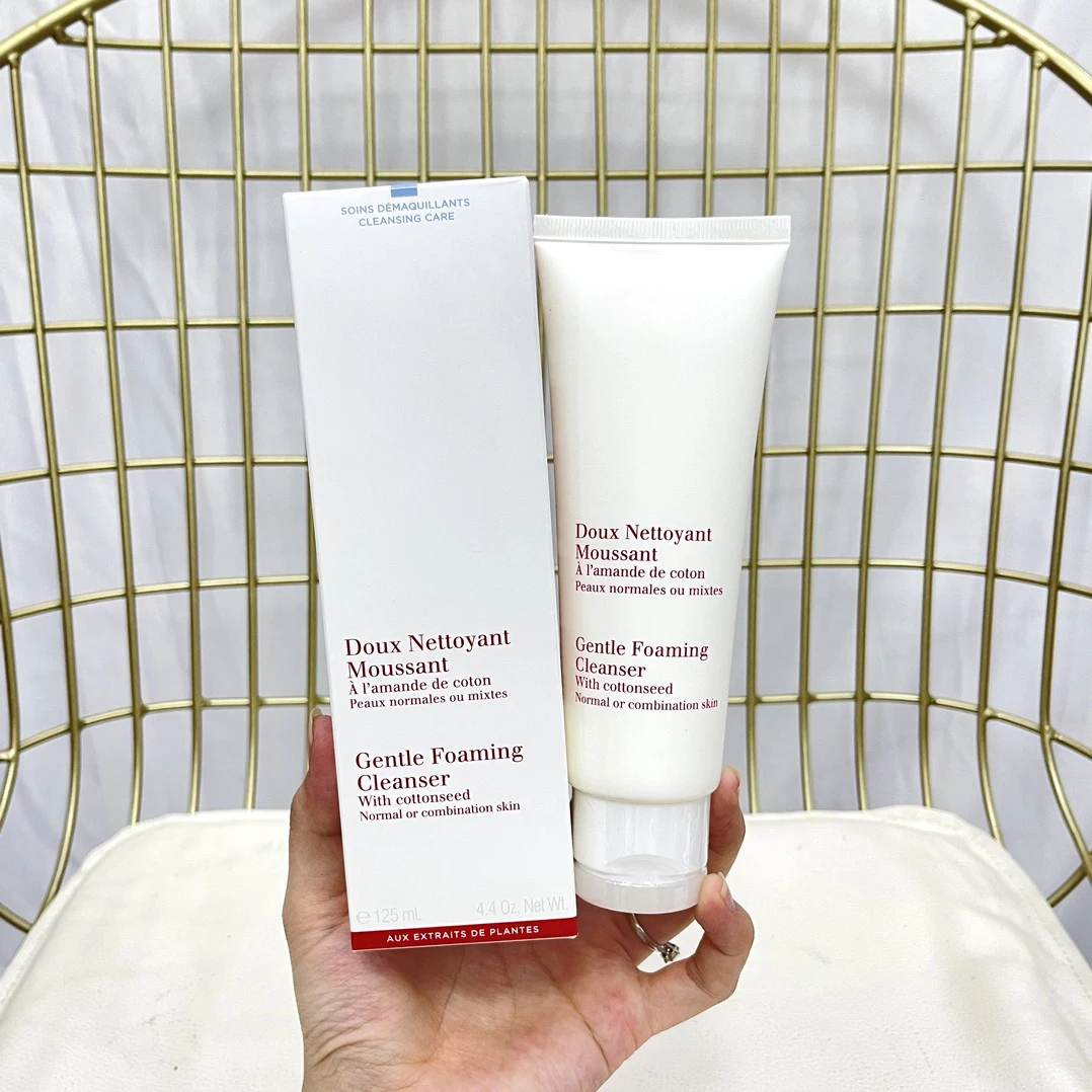 

Высококачественный новый мягкий жидкий прибор для снятия макияжа и увлажнения + подарок