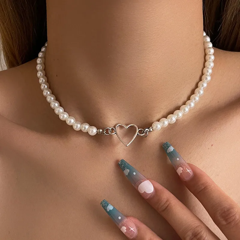 

Fashion Imitation Pearl Chain Heart Choker Necklace for Women Trendy Geometric Clavicle Necklace Party Jewelry Accessories
