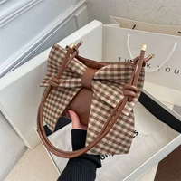 2022 womens shoulder bag square rhomboid bow decoration luxury designer handbag leisure fashion retro versatile messenger bag