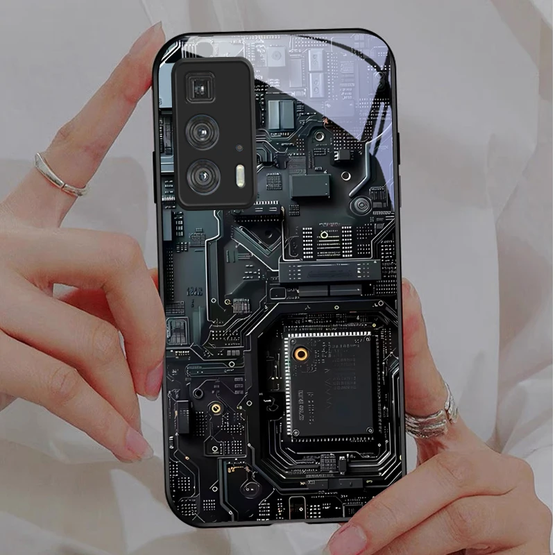 Фото Чехол для телефона из черного стекла с текстурой печатной платы для Motorola Moto Edge 20 Lite 30 Pro 40 Neo 50 Ultra G14 G22 G24Power G35. №3