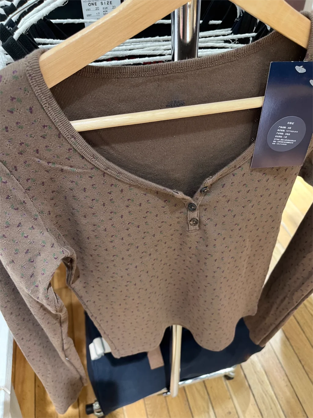 Женская цветочная хлопковая футболка