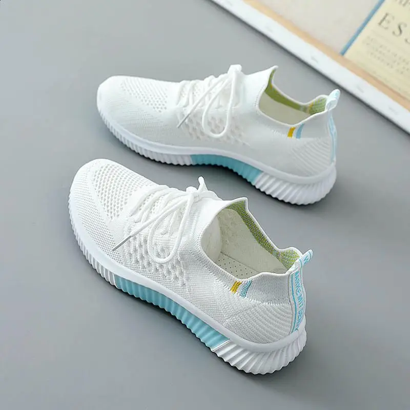 Туфли женские теннисные классические повседневные кроссовки на плоской подошве