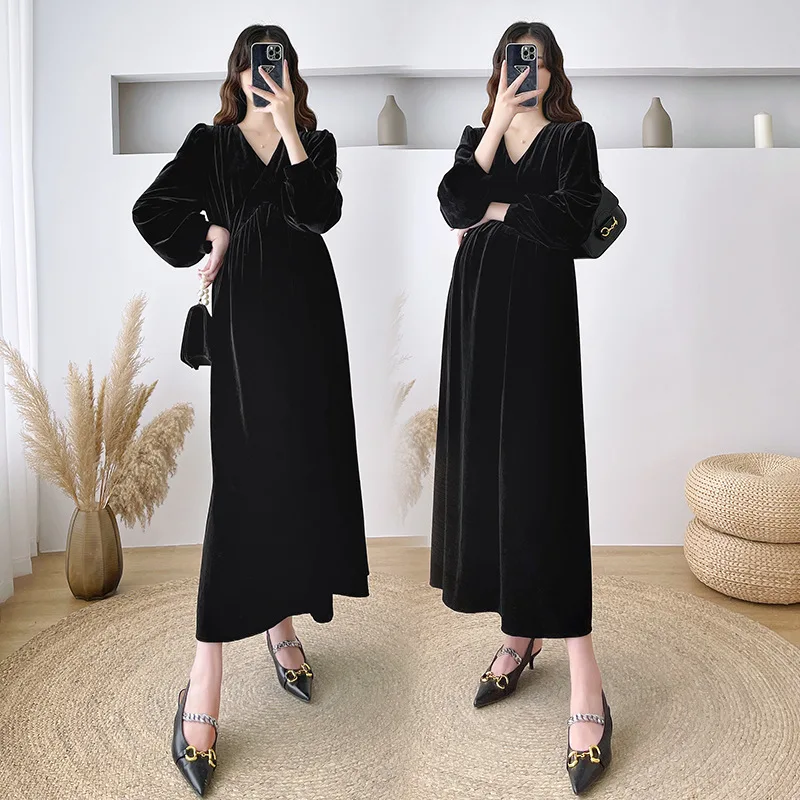

Autumn Winter Maternity Long Velvet Dress Sweet Chic Ins Elegant A Line Loose Clothes for Pregnant Women Pregnancy Clothing