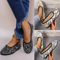 2022 new europe women snake pattern flat office shoes banquet all match fashionable women shoes loafer outdoor casual flat shoes