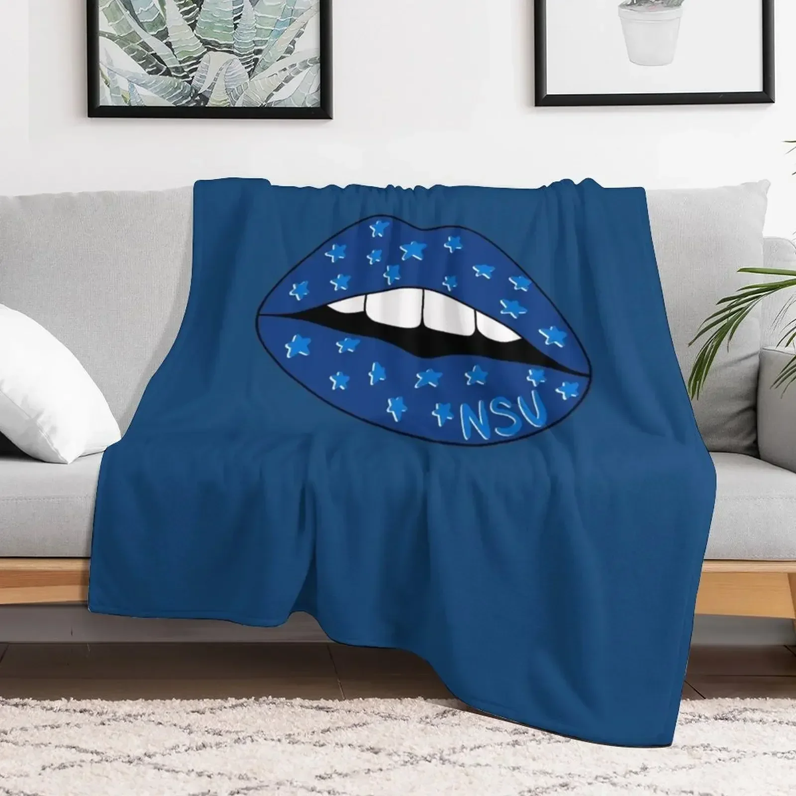 Фото Плед Nova Southeastern University Lips Throw Blanket, рождественское украшение, роскошный мягкий спальный мешок, покрывало для односпальной кровати, одеяла. №5