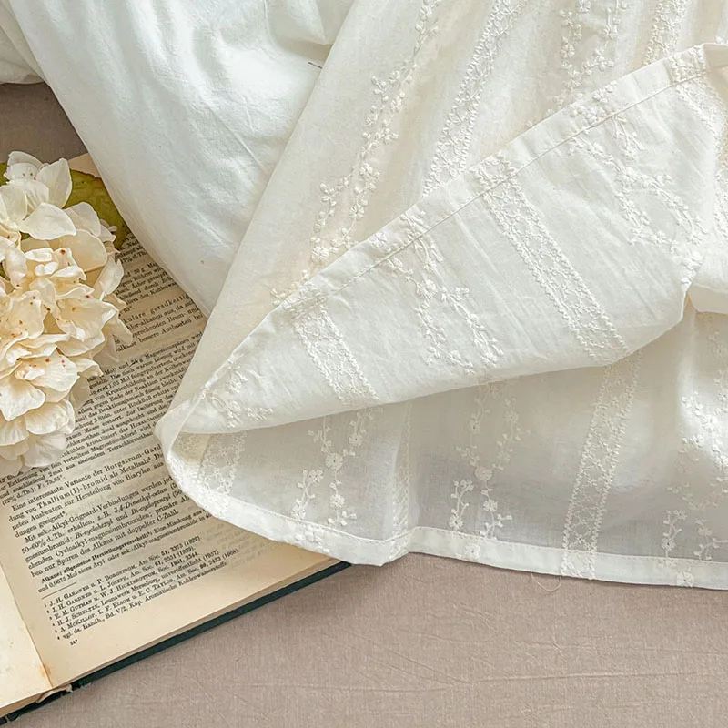 Детское летнее платье с цветочной вышивкой воротником в виде листьев лотоса