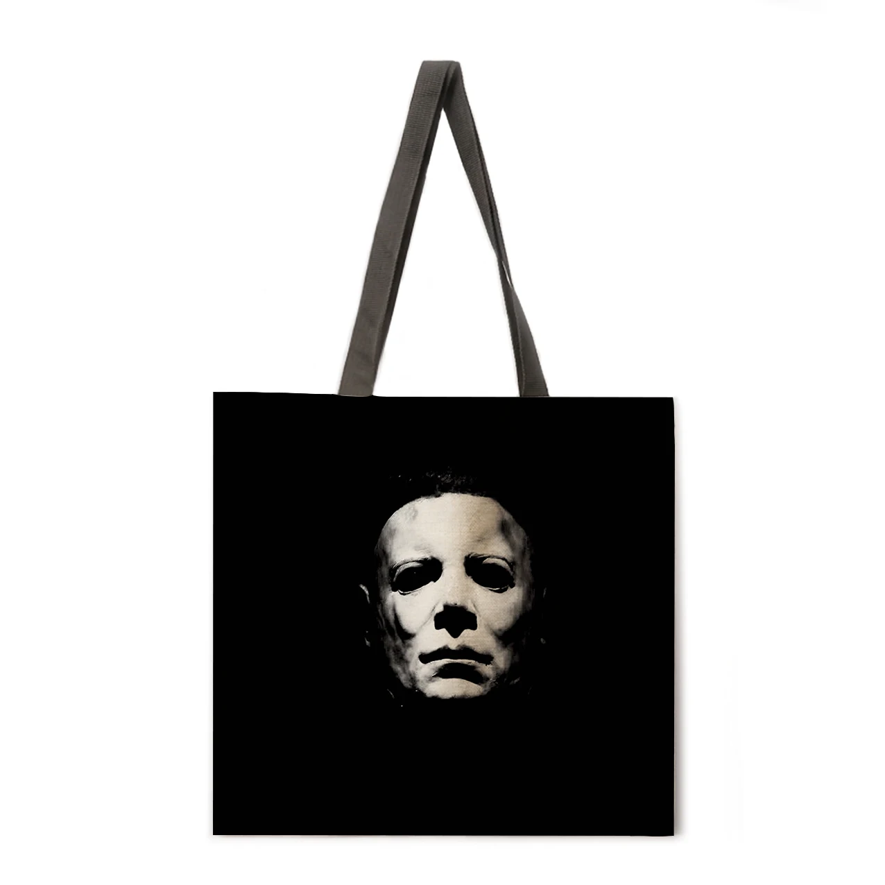 Рисунок 6 - Женская дизайнерская сумка-тоут с рисунком на Хэллоуин