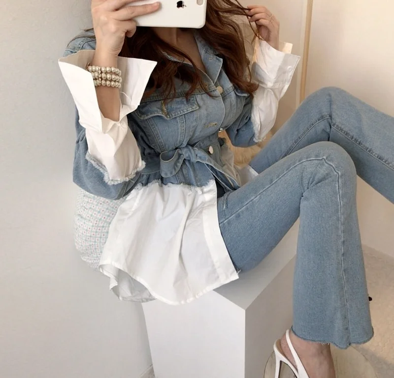 

Patchwork Denim Jackets 2021 Korean Stitching Fake Two Piece Lapel Long Sleeve Single Breasted Lace Up Vintage Coat Women Sashes