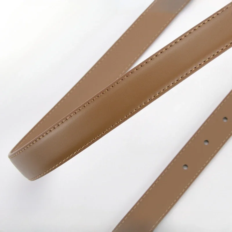 Рисунок 4 - Новинка 2023, пояс из натуральной кожи со стразами