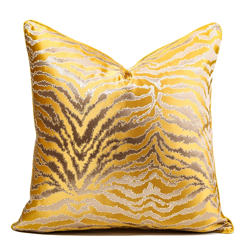 

Golden Jacquard Cushion Cover Abstract Tiger Pattern Decorative Pillows Modern Light Luxury Sofa Bedding Hotel Villa Club Decor