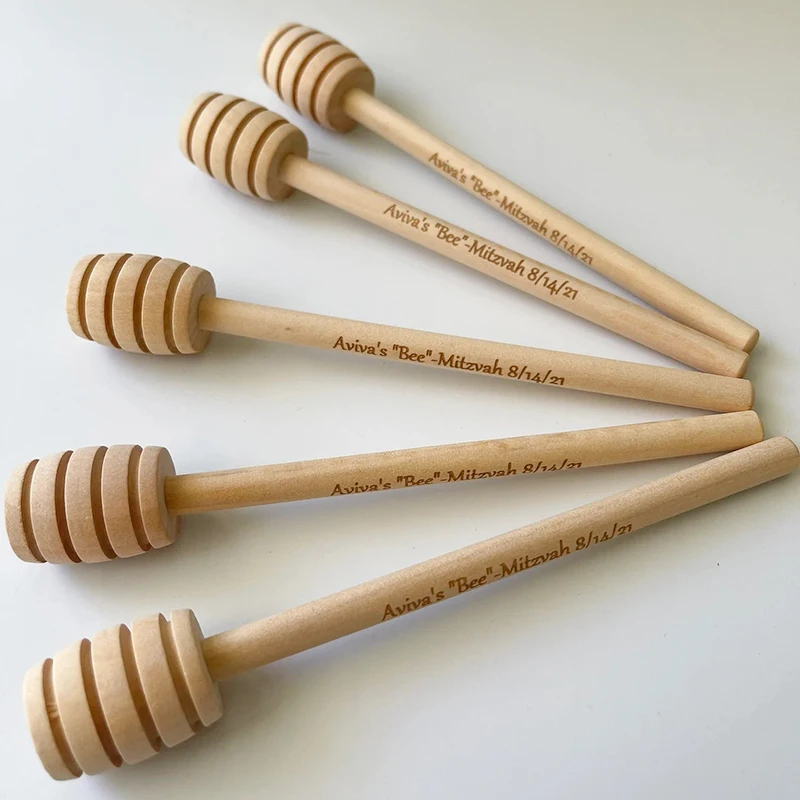 

50pcs Personalized Wood Honey Dipper Sticks Custom Bar Mitzvah Favor Wooden Honey Mixing Stirring Stick for Bat Mitzvah 15cm