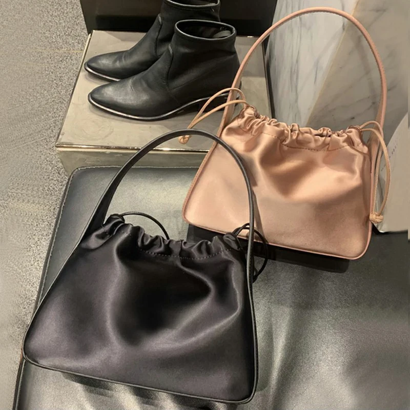 

Сумка, Новинка 2022, сумка для ранней весны для подмышек, шелковая атласная сумка, сумка на шнурке через плечо, портативная женская сумка Joker