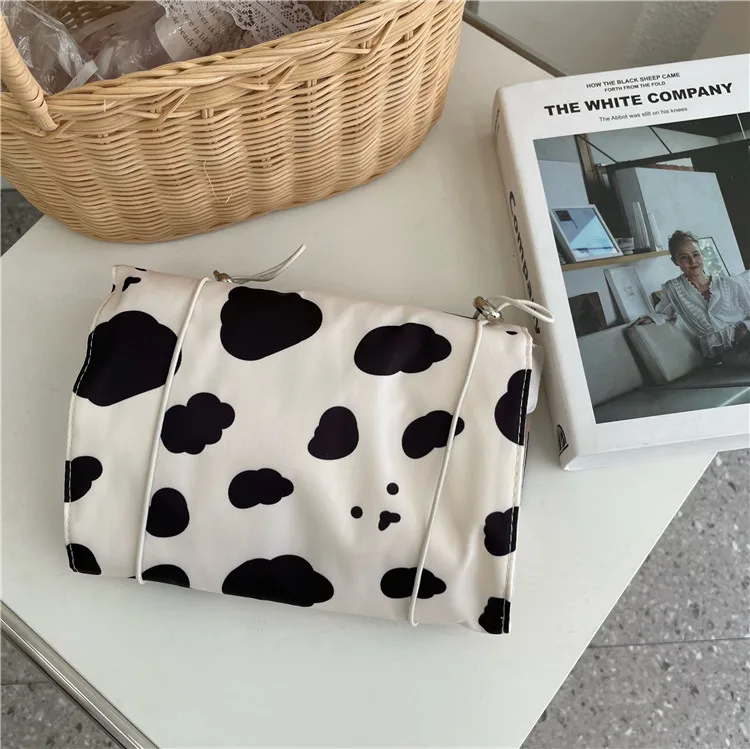 Women Retro Makeup Storage Bag Bear Cosmetic Necesserie Organizer Travel Toiletry Bags Cute Pencil Case |